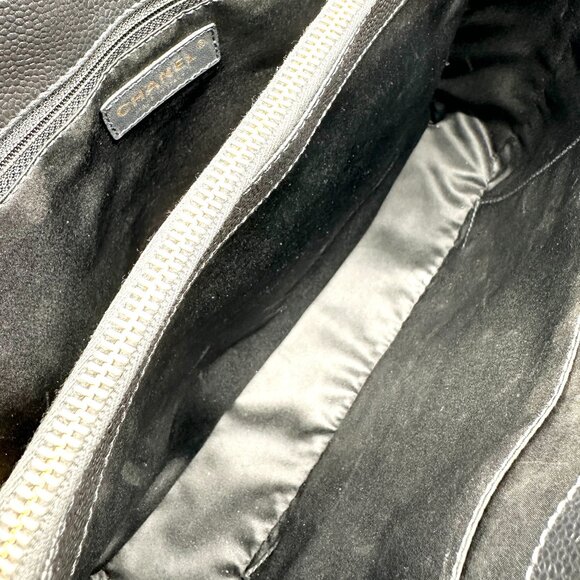 Chanel CC Black Caviar Grand Shopping Tote - Picture 10 of 10